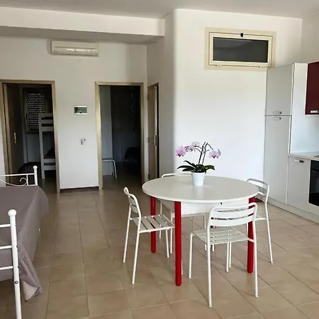 Paradise Aparthotel