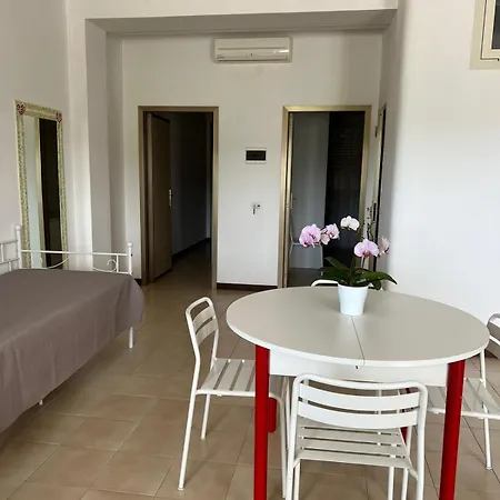 Apart Otel Paradise