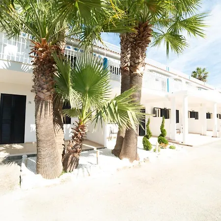 Apart-hotel Paradise 4*