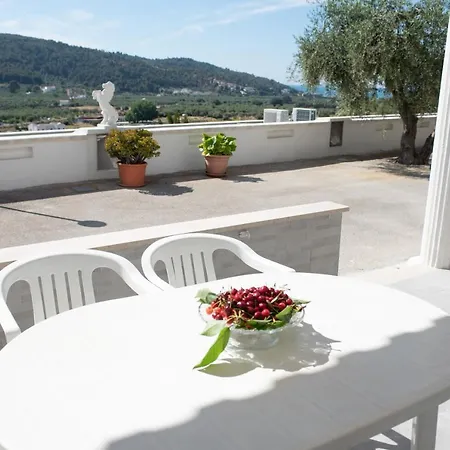 Paradise מלון דירות